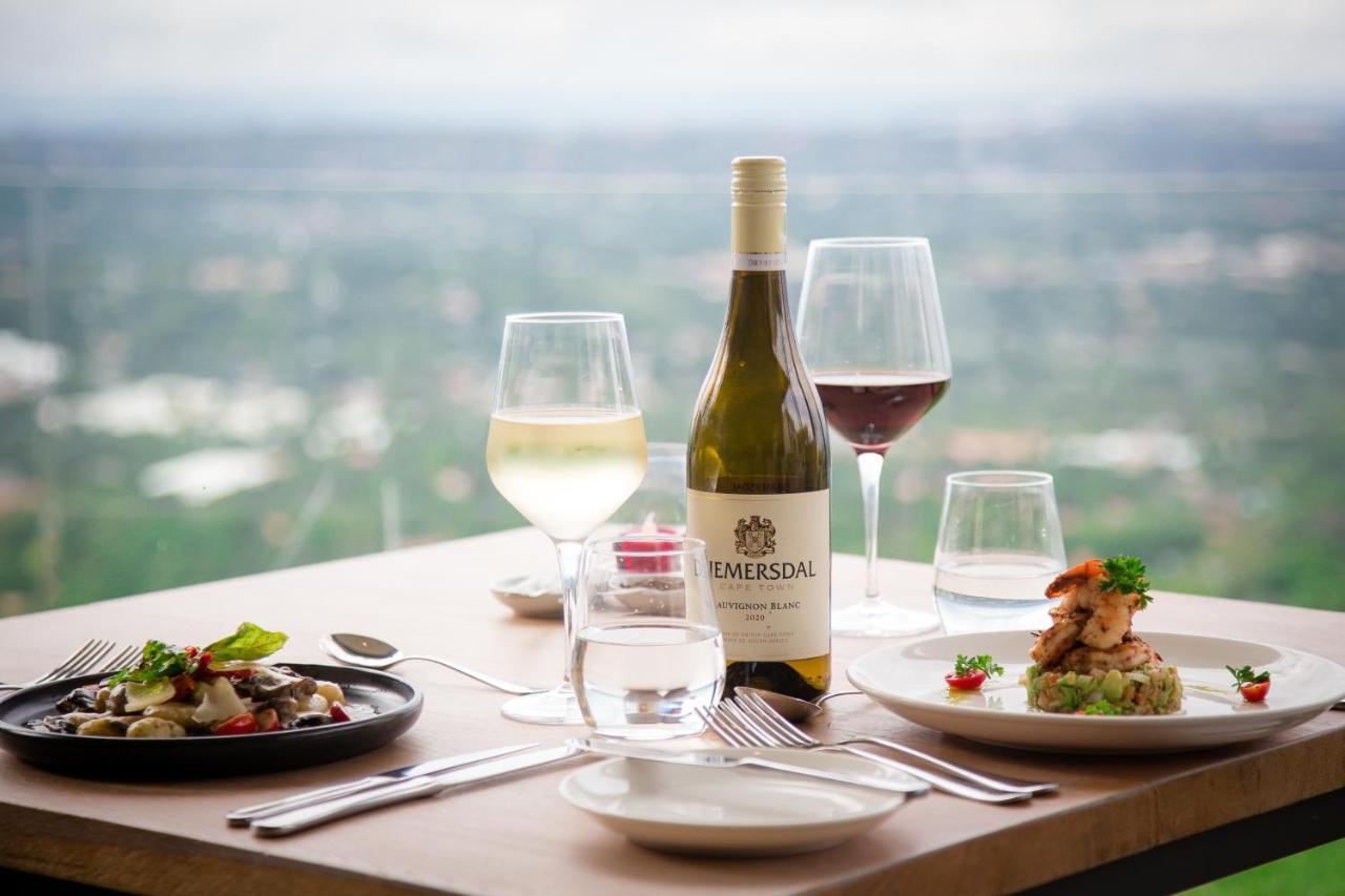 The Northcliff Boutique Hotel Johannesburg Esterno foto
